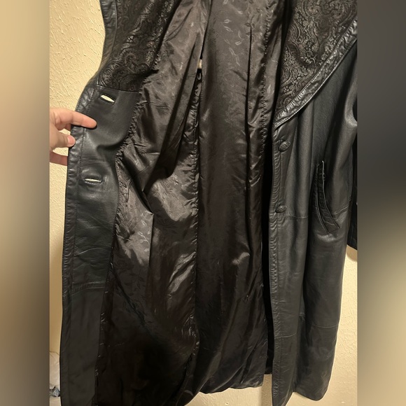 Vintage G-III Long Black Leather Trench Coat Jacket Size Medium - Picture 8 of 12